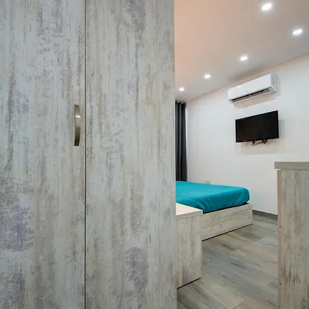 아파트 Few Minutes From Valletta Modern 2-bd Roof Top *